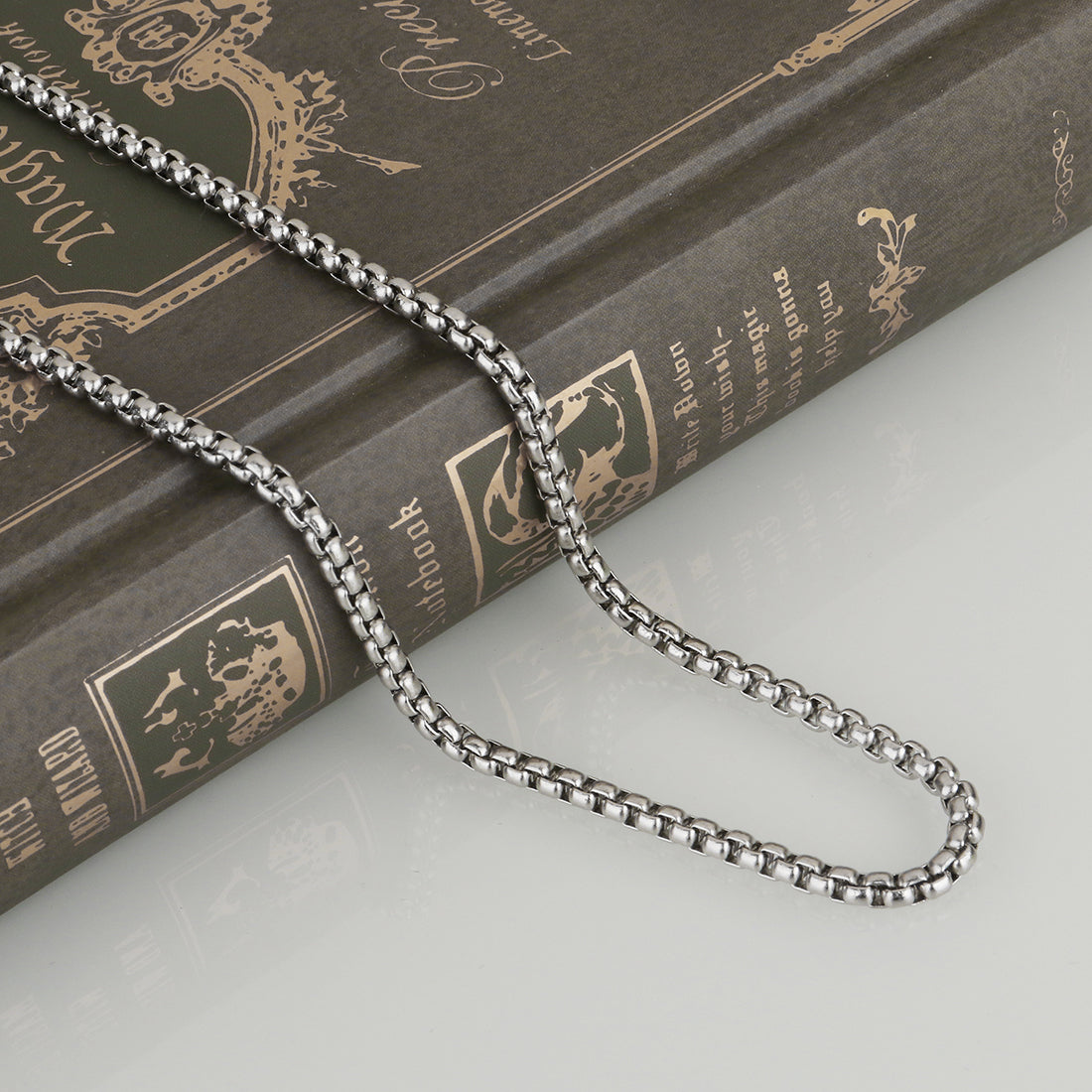 Cadena de acero inoxidable de 2 mm - Largo 45 cm - NUEVO 222