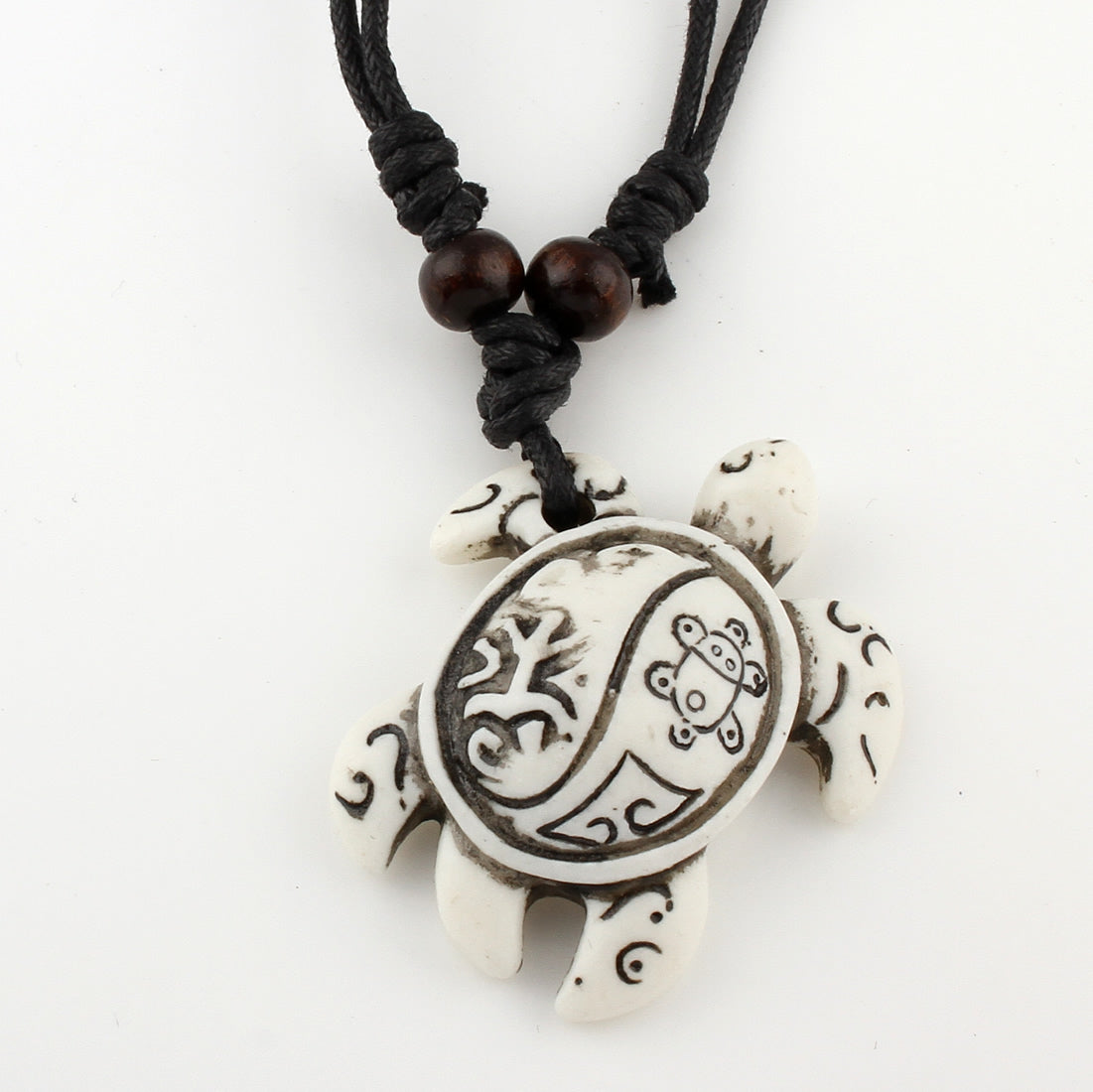 Collar de tortuga blanca de plástico con lino - Unisex