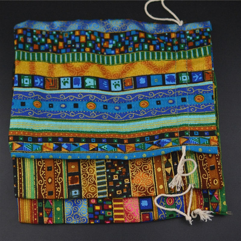 Paquete de 10 bolsas de algodón tejido n.° 5 de 4 x 5,5 pulgadas, con cordón, diseños variados brillantes