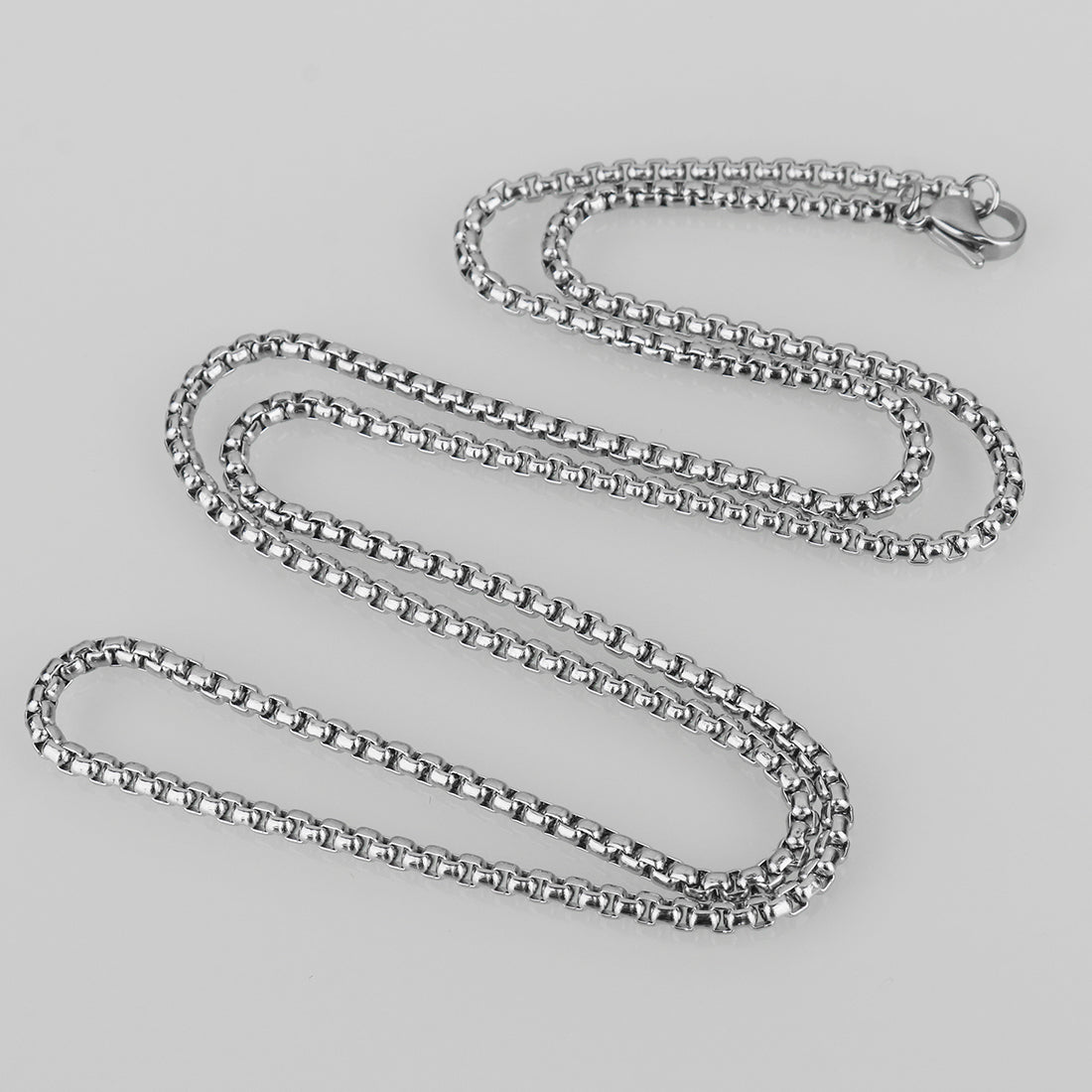 Stainless Steel Box Chain Necklace 2mm - Length: 45cm 18 inch Weight: 6.00Grams (Packed in 10's)