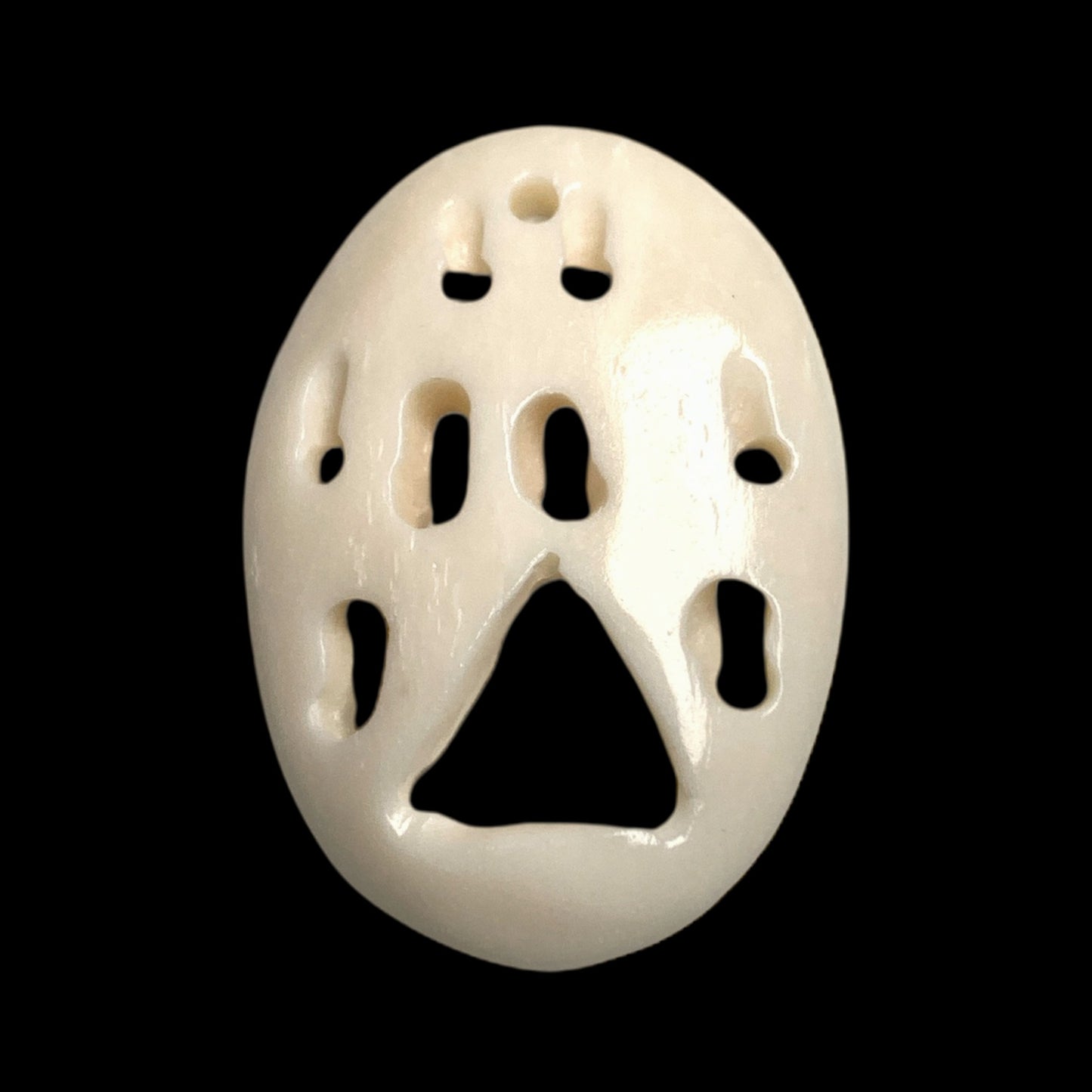 35x25mm Wolf Claw Bone Pendant Smaller - NEW523