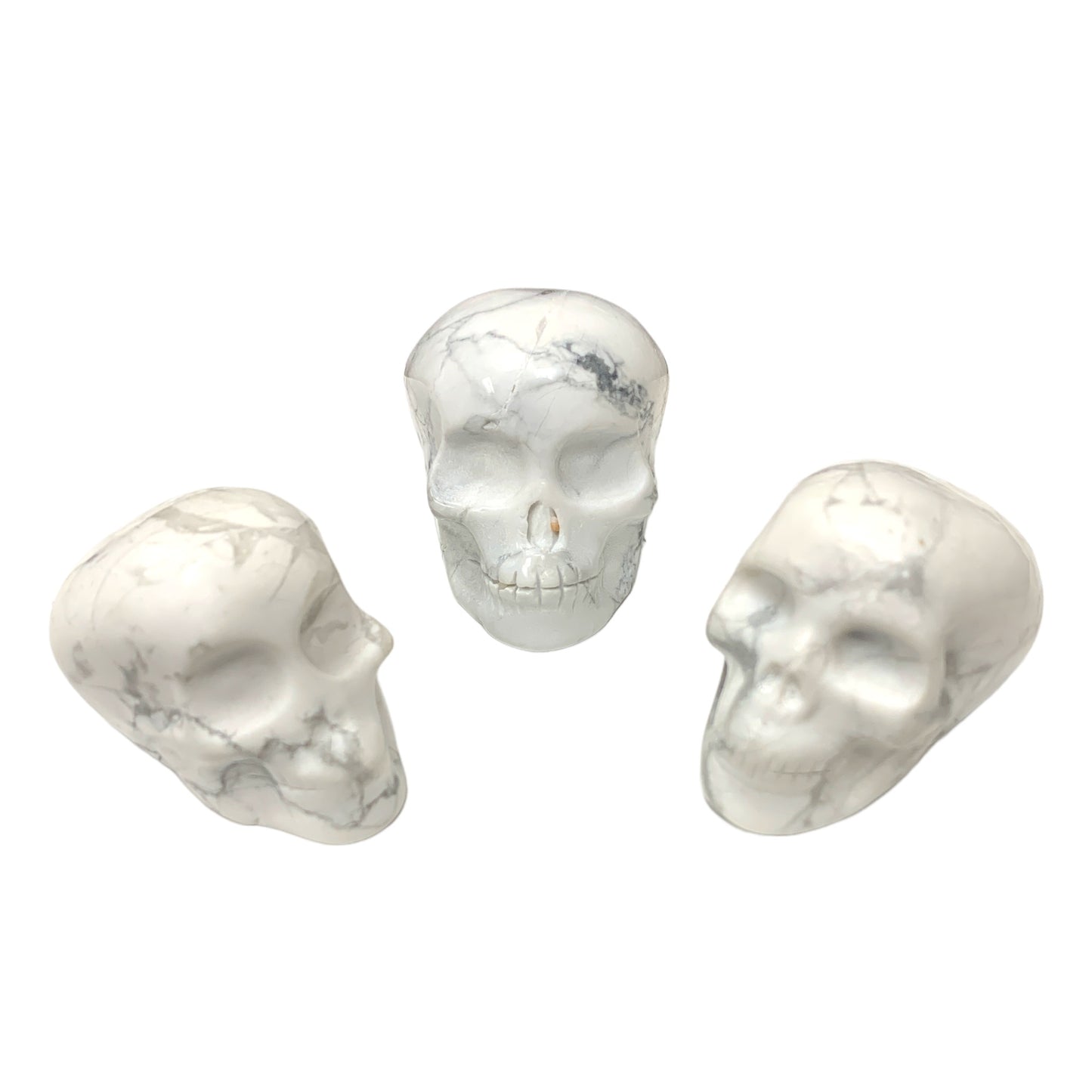 Skull - WHITE HOWLITE - Extra Small 30Hx40Lx28mm wide - China - NEW722