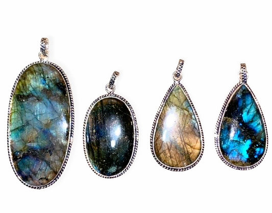 Labradorite High Flash Pendant - Assorted Shapes & Sizes - 45-60mm - India - NEW1222